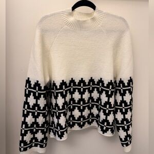 NWOT H&M Sweater